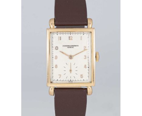 A GENTLEMAN'S 18K SOLID ROSE GOLD VACHERON & CONSTANTIN RECTANGULAR WRIST WATCHCIRCA 1940sMovement: 17J, manual wind, cal. V4