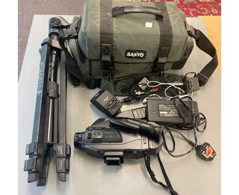 Vintage Sanyo 8mm camcorder model VM-D90P With accessories, power adapter and stand- untested