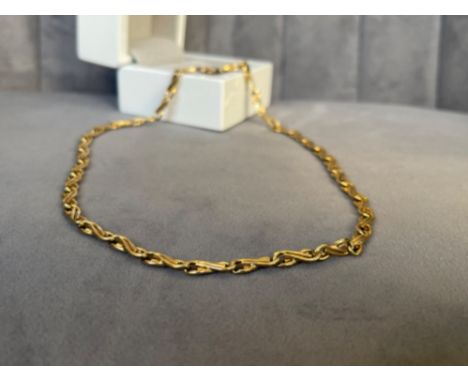 9ct Yellow Gold Fancy Link Chain Weighing 9.4 grams &amp; measuring 42cm 