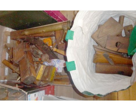 An old wooden apple crate marked for Great Ponton containing a large quantity of antique and later woodworking tools includin