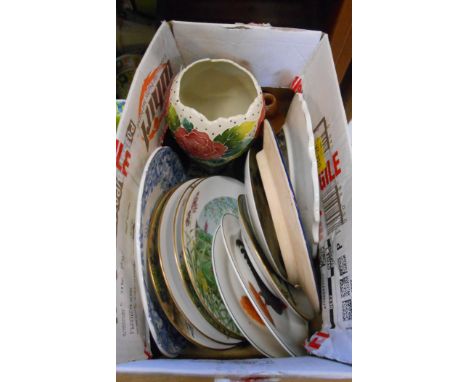 A box containing a quantity of assorted ceramic items including plates, Blue Sky tube lined vase, etc.