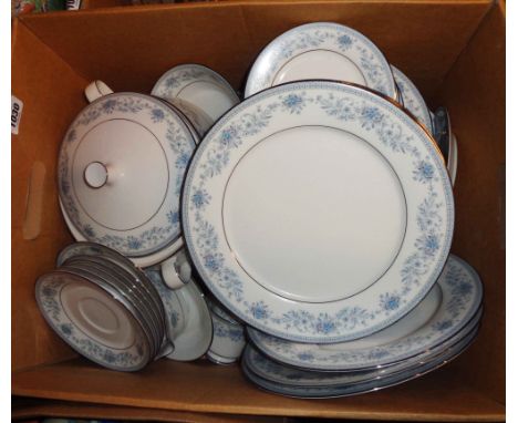 A box containing a large quantity of Noritake tea and dinner ware including cups and saucers, plates, tureen, etc.