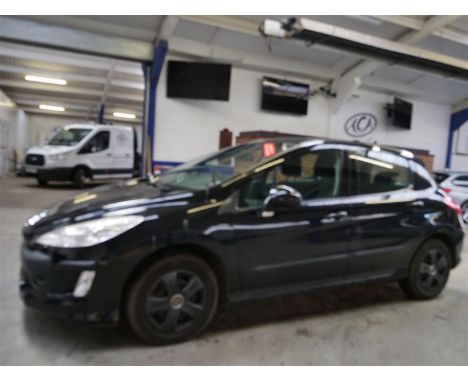 Make &amp; Model: Peugeot 308 S HDIDate of Reg: AK10 WXWColour: Blackcc: 1560MoT: 16-09-2022Fuel Type: DIESELMileage: 101kTra