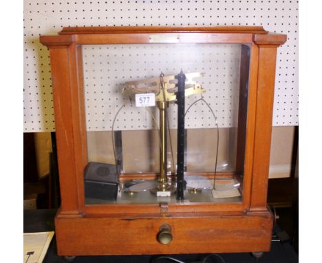 OERTLING SCIENTIFIC SCALES. Oertling scientific balance scale in glass and wood case