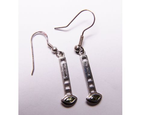 SILVER DROP EARRINGS. Sterling silver green stone set drop earrings