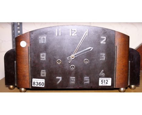 VINTAGE MANTEL CLOCK. Vintage wooden mantel clock