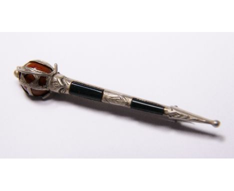 KILT PIN. Silver and stone kilt pin