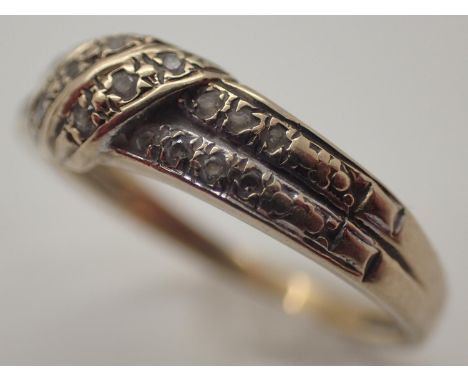 9ct gold stone set ring Size P