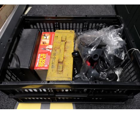 A crate of Super 10 tool kit, performance sander and tools etc 