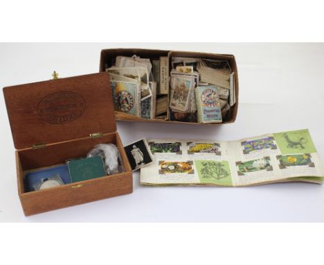 A quantity of John Players &amp; Sons, Players, John Sinclair Ltd and other brands cigarette cards to include royalty, travel