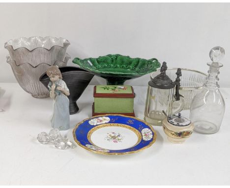 A mixed lot to include a Victorian majolica fruit bowl, a 19th century decanter A/F and other items Location: 