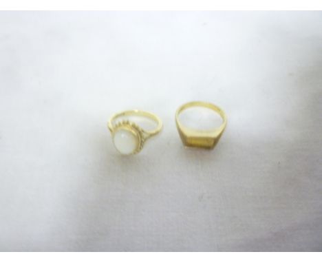 9ct gold dress ring set opal and one other 9ct gold dress ring