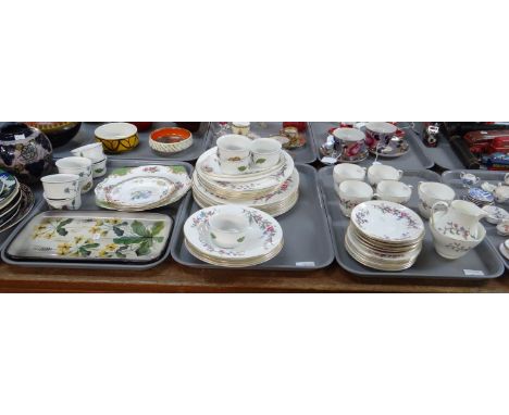 Three trays of china to include: two trays of Wedgwood English bone china 'Devon Sprays' design items; bowls, plates, milk ju