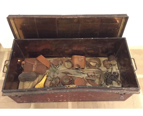 Victorian British Army Officer’s Uniform Trunk &amp; Contents. A good quality Japanned metal uniform trunk, containing a smal