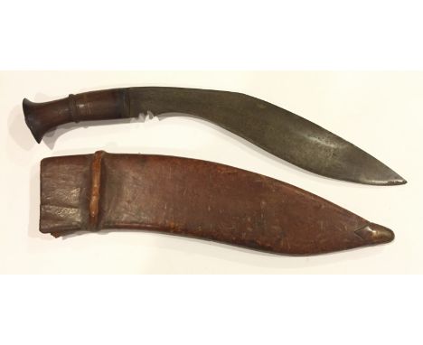 WW1 1915 Indian Military Issue Kukri A good example with single edged blade of typical form. Narrow rear fuller. Wooden ribbe