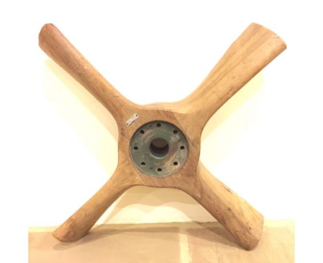 WW1 Royal Flying Corps BE2c Aircraft Propellor Blade Boss. An example of a cut down four blade aircraft propellor boss. Beari