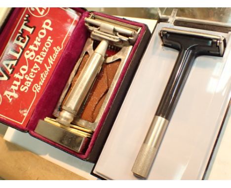 Vintage boxed valet auto sharp razor and a Wilkinson Sword razor 