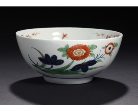 A WORCESTER IMARI SLOP BASIN, C1768-70 15cm diam, fretted square ++Tiny chip on footrim and light wear only