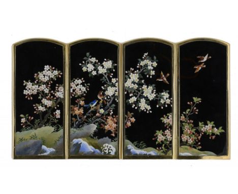 A JAPANESE SILVER MOUNTED CLOISONNÉ ENAMEL MINIATURE SCREEN BY THE INABA CLOISONNÉ COMPANY, SECOND HALF 20TH C with a continu