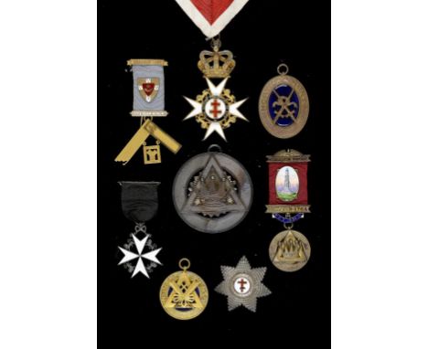 FREEMASONRY. A GROUP OF MASONIC REGALIA AND JEWELS to include Royal Arch 9ct gold Past Master's jewel (Kingsley), Grand Offic