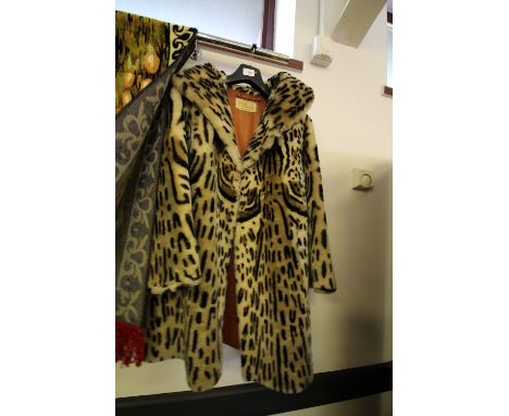 Vintage Leopard Pattern Sheep Skin Coat