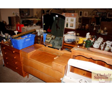 An Austin Suite retro dressing table 