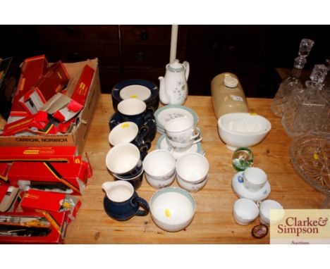 A Midwinter coffee set and a quantity of Breckon teaware