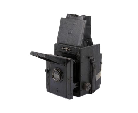 A Thornton Pickard Special Ruby reflex camera. With a TT&P Taylor Hobson 5 inch f4.5 Cooke Anastigmat lens and ground glass f