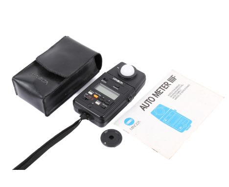 A Minolta Auto Meter IIIF exposure meter. With case and instruction manual.