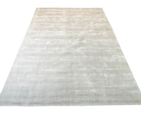 HOPPEN EN GRIS CARPET, 300cm x 200cm, 'silver' field.