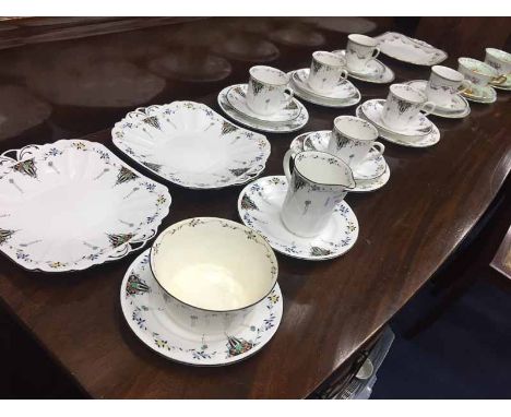 GROUP OF SHELLEY TEA SERVICE PIECES