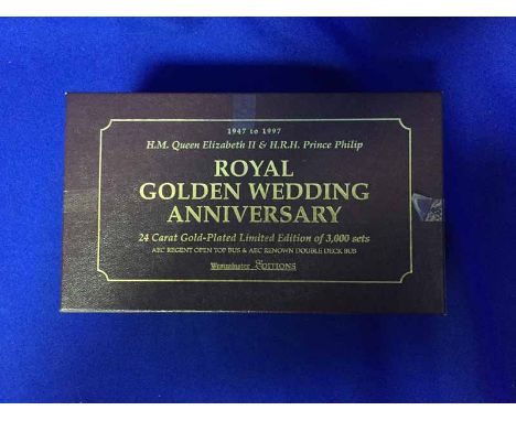 ROYAL GOLDEN WEDDING ANNIVERSARY 24 CARAT GOLD PLATED LIMITED EDITION OF 3000 SETS TOP BUS AND DOUBLE DECK BUSall in original