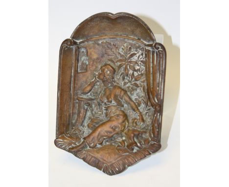 An Austrian bronze dish, cast in the Orientalist manner, marked Geschutzt, 16.5cm wide, c.1910