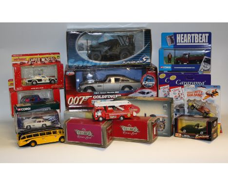 Die-cast Vehicles - Joy Ride 007 James Bond 1965 Aston Martin DB5; Corgi toys Chitty Chitty Bang Bang, TY87871; Vintage Glory