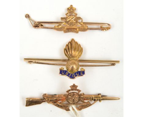 3 9ct gold R Artillery sweetheart tie pins,  cap badge centre, enamelled collar grenade centre and cap badge on rifle and bay