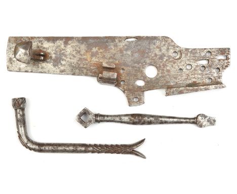 A simple 17th century wheellock spanner/screwdriver, with rectangular spanner end, swollen handle, and tapered screwdriver, 4