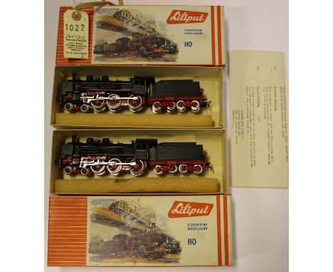 2 scarce 1960's Liliput HO scale German locomotives. Both class 38 4-6-0 tender locomotives in black and red livery, RN38-383