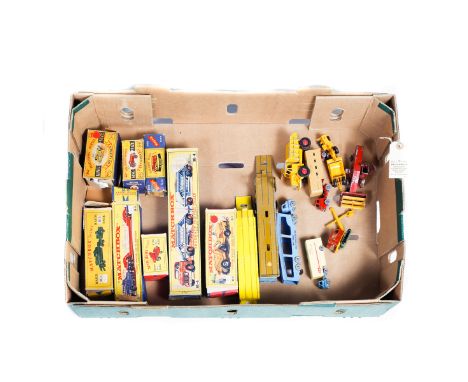 17x Matchbox Major Series and King Size Series vehicles. 8x boxed examples; M-3, Tank Transporter and Centurion Tank. M-6, Pi