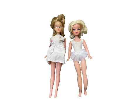 A pair of vintage dolls, to include Sindy and Tressy