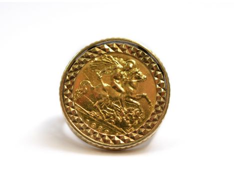 A 1982 half sovereign set 9ct H/M ring, size Q,approx 8.3gms
