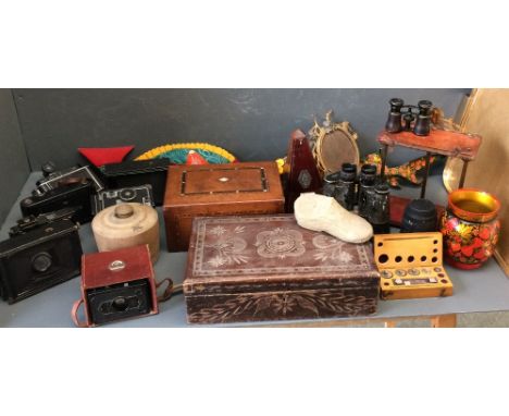 Large qty of vintage tin collectables including a metronome, mother of pearl inlaid marquetry box, boxed set of weights, lacq
