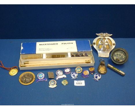 A small quantity of miscellanea incl. an AA car badge, Sangamo Weston model 506 voltmeter, **vest spirit level, gun cleaning 