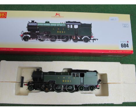 A Hornby "OO"Gauge/4mm #R2912 LNER 2-6-47 Thompson L1 Locomotive, R/No 9001, LNER green livery, small parts detached (present