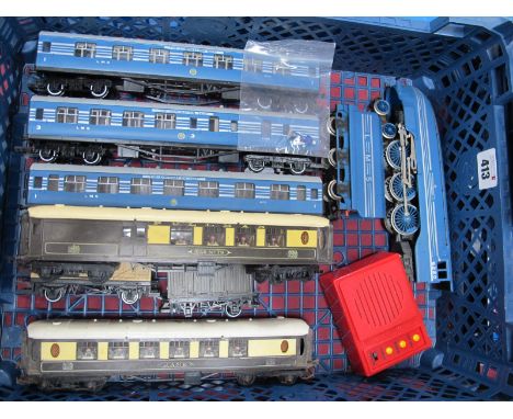 A Hornby "OO" Gauge 4-6-2 Coronation Class Locomotive and Tender, R/No 6220, LMS garter blue, three 'The Coronation Scot', ei