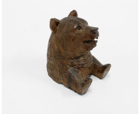 Black Forest carved wood inkwell, liner lacking, 7cm 