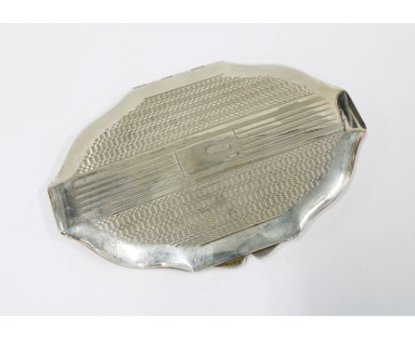 George VI silver powder compact by R Davis &amp; Co,  Birmingham 1944, 10cm 