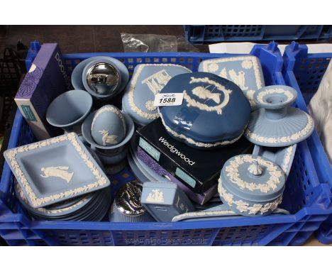 A quantity of Wedgwood Jasperware including pin dishes of American presidents, etc, jubilee item, Wedgwood display plates, li