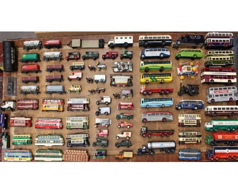 Diecast: A collection of assorted diecast vehicles to include: Corgi, Days Gone, and others. Together with a small collection