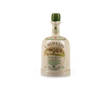 LAGAVULIN WHITE HORSE DECANTER AGED 15 YEARS Active. Port Ellen, Islay. 75cl, 45% volume, in carton.