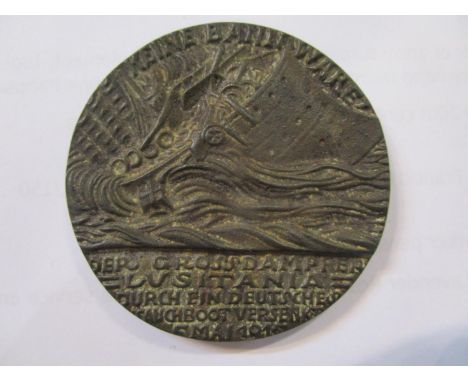 A Lusitania British propaganda bronze medal, 1st issue dated 5 Mai 1915 